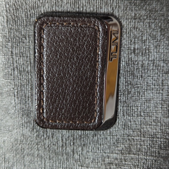 Tumi Astor Shave Bag - Picture 2 of 12